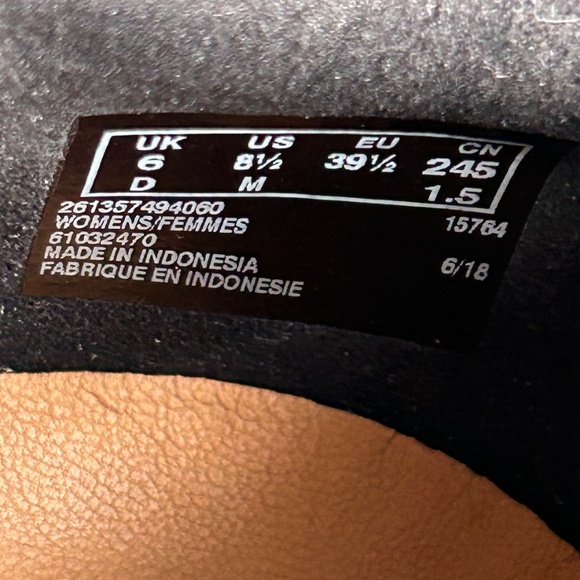 Unstructured by Clarks UN Blush Go Women's Loafers Black Patent Leather Size 8.5 - Picture 9 of 13